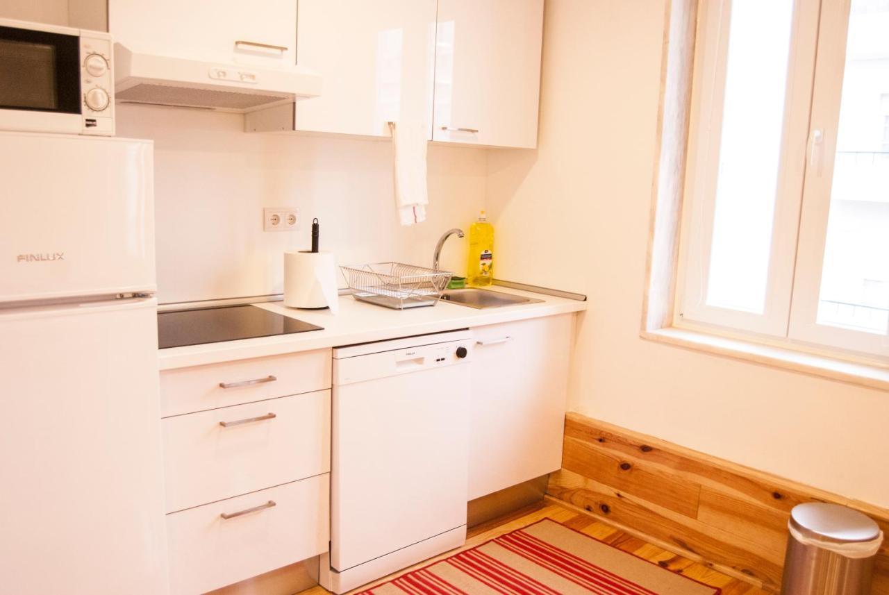 Daora Lisbon Low Cost Hostel Εξωτερικό φωτογραφία