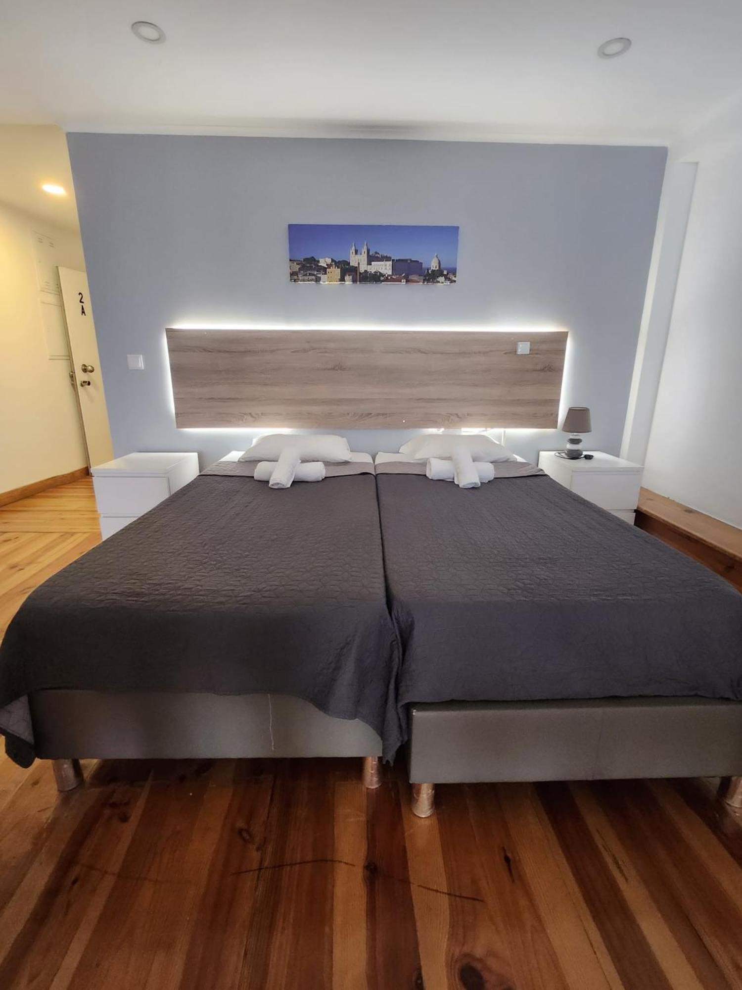 Daora Lisbon Low Cost Hostel Εξωτερικό φωτογραφία