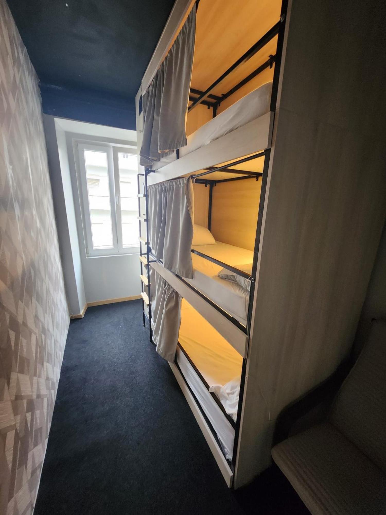 Daora Lisbon Low Cost Hostel Εξωτερικό φωτογραφία