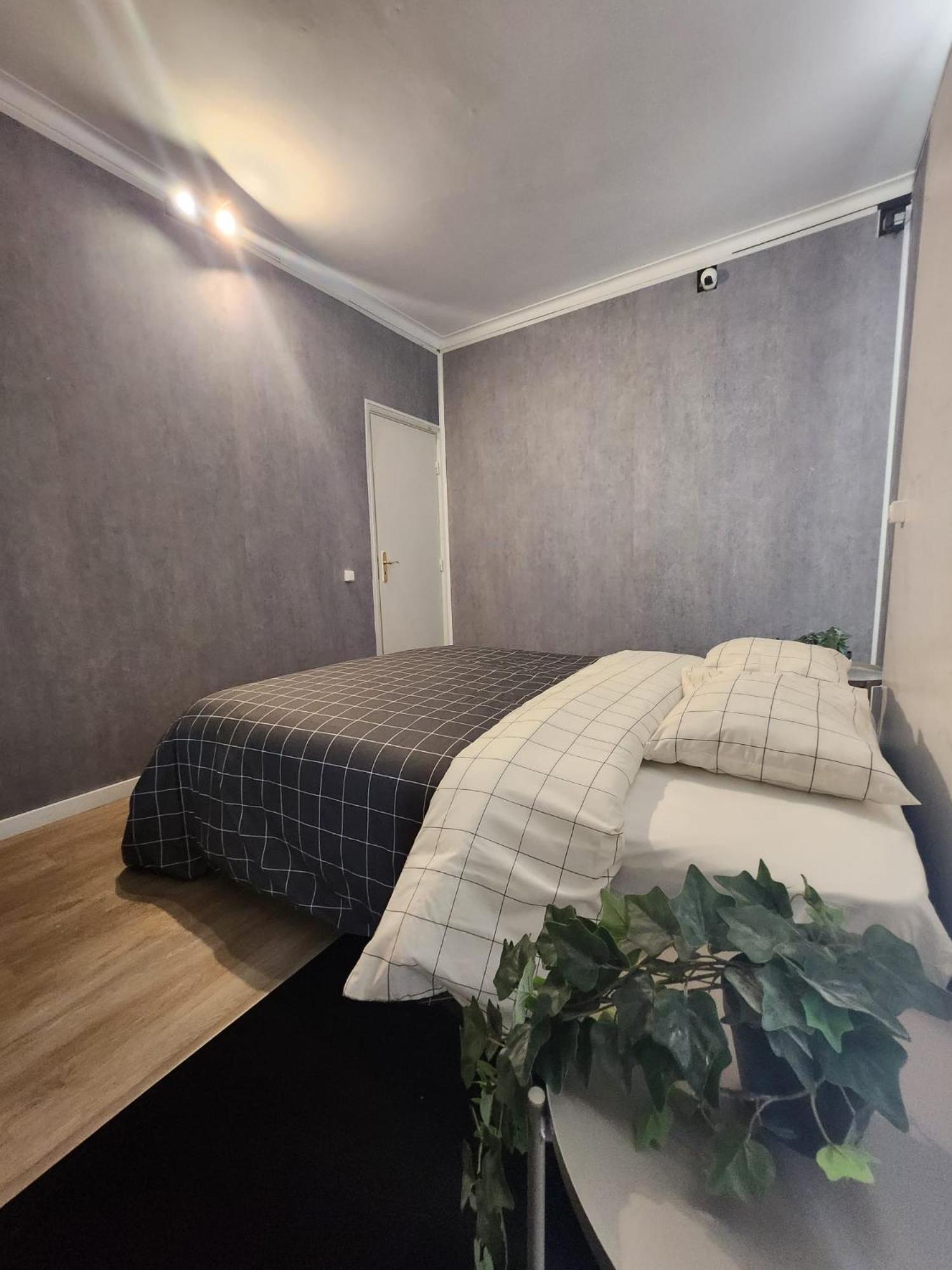 Daora Lisbon Low Cost Hostel Εξωτερικό φωτογραφία
