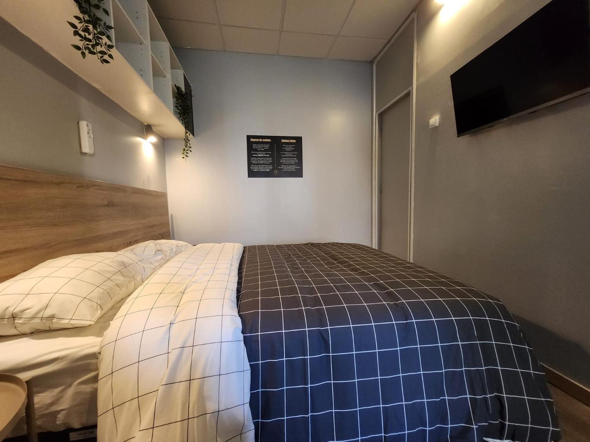 Daora Lisbon Low Cost Hostel Εξωτερικό φωτογραφία